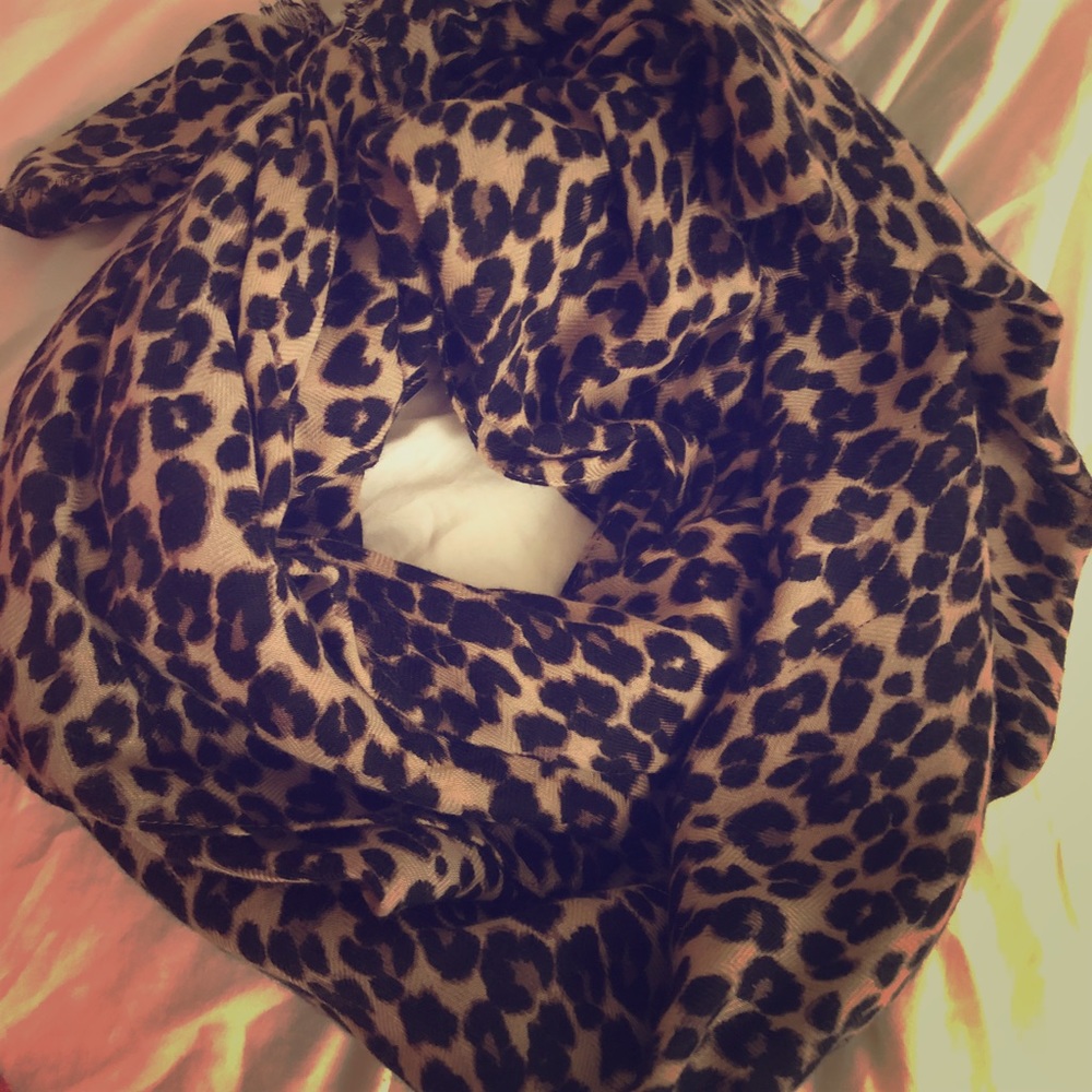 Leopard Scarf